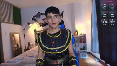 Esteban online show from 10-31-25, 11:55