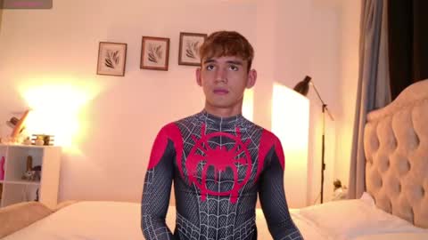 Esteban online show from 02-06-26, 02:27