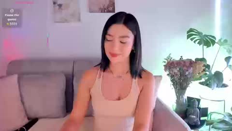 Snapshot of estercollins_ chatting on 09-23-25, 09:07 Is secret online show from 09-23-25, 09:07