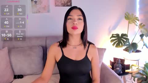 Snapshot of estercollins_ chatting on 10-20-25, 07:14 Is secret online show from 10-20-25, 07:14
