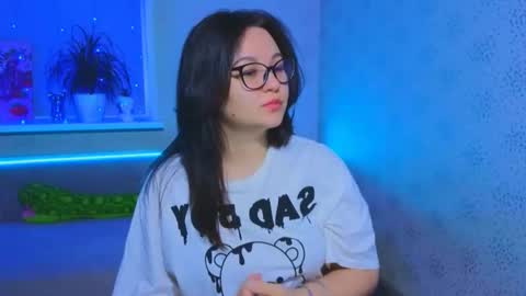 EsterPlayful online show from 11-12-25, 10:26