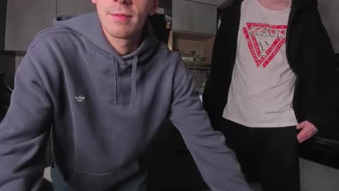 Snapshot of esthetics_boys chatting on 02-01-26, 07:56 LOUIS online show from 02-01-26, 07:56