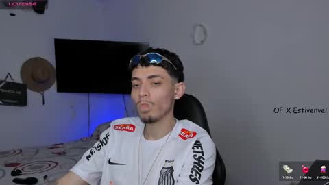 Snapshot of estivenvel chatting on 10-07-25, 04:48 estivenvel online show from 10-07-25, 04:48