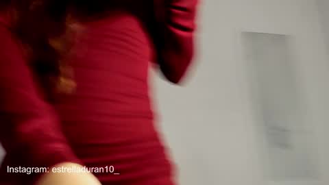 Snapshot of estrella_duran chatting on 01-30-25, 10:41 Estrellita online show from 01-30-25, 10:41