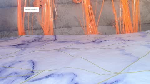 Estrella online show from 10-17-25, 11:57