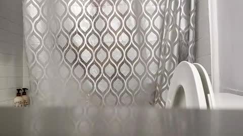 kingCockbw online show from 12-17-25, 04:07