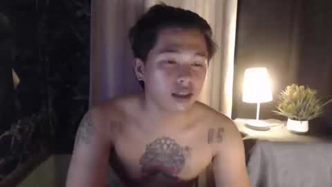 Snapshot of esward_tynn chatting on 09-24-25, 01:47 im esward tynn online show from 09-24-25, 01:47