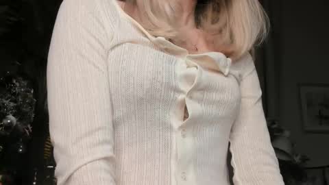 Natalie online show from 01-18-26, 05:55