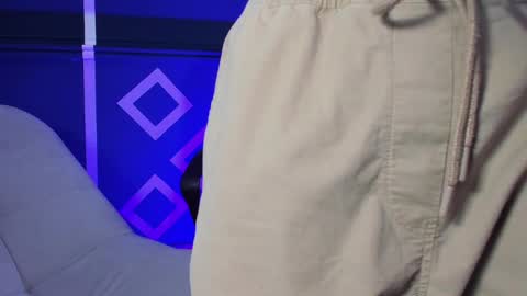 Etham online show from 10-08-25, 06:27