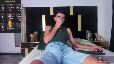 Ethan online show from 12-30-24, 07:21