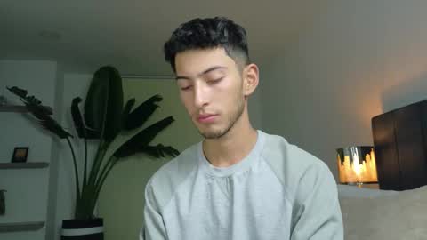 Joan online show from 12-05-25, 05:27