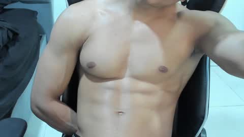 ethan_smitth1 online show from 02-22-25, 05:12