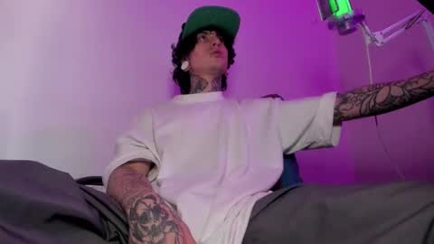 Ethan sykes online show from 10-28-25, 03:25