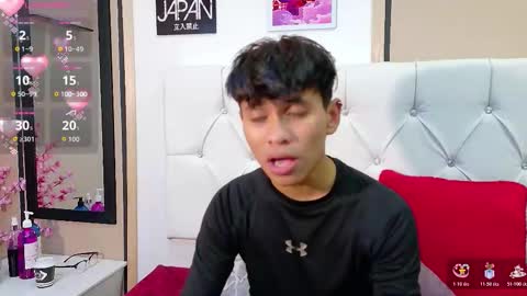 Snapshot of ethan_westt chatting on 11-20-25, 10:42 Ethan online show from 11-20-25, 10:42