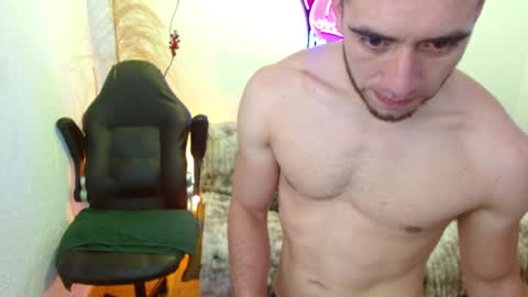 Snapshot of ethanblaze_ chatting on 11-07-25, 11:32 ethanblaze_ online show from 11-07-25, 11:32