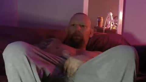 ethanisback782024 online show from 03-09-26, 08:29