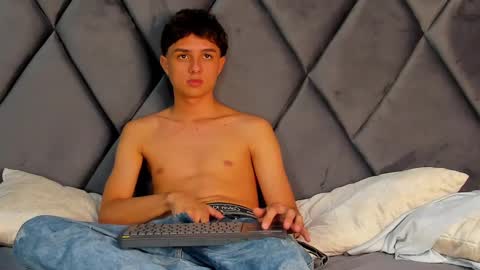 ethanlowell online show from 02-17-25, 01:58