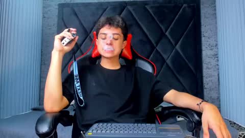 ethanlowell online show from 03-03-25, 01:42