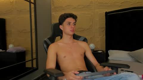 ethanlowell online show from 10-25-25, 05:59