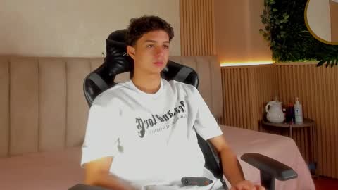 ethanlowell online show from 03-01-26, 05:09