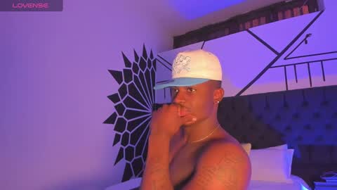 Ethan online show from 01-27-25, 08:40