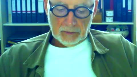 Snapshot of etonne chatting on 09-24-25, 10:18 etonne online show from 09-24-25, 10:18