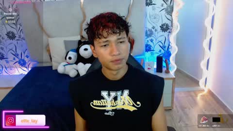 ette online show from 10-11-25, 03:39