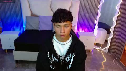 ette online show from 10-22-25, 12:44