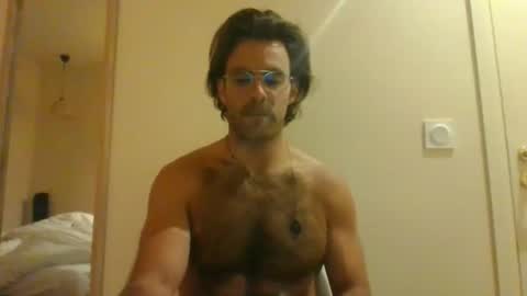 Snapshot of eufrane chatting on 10-22-25, 08:41 eufrane online show from 10-22-25, 08:41