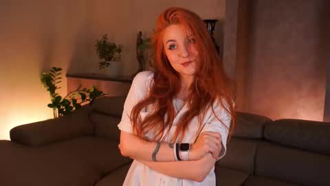 Lillie here and its my first day online show from 10-11-25, 12:58