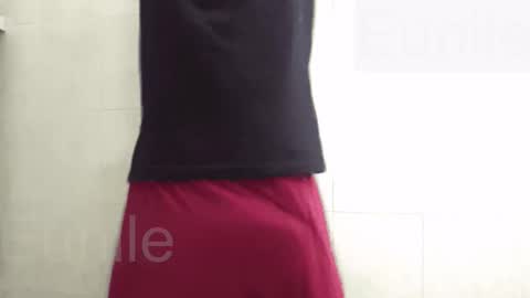 Snapshot of eunile chatting on 12-01-25, 08:03 eunile online show from 12-01-25, 08:03