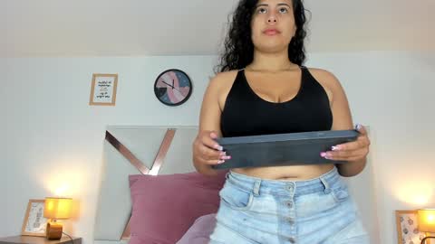 EVA DAEMON  online show from 01-20-25, 11:35