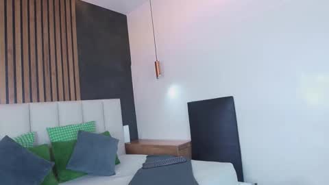 Snapshot of eva_daemon chatting on 03-12-26, 11:49 EVA DAEMON online show from 03-12-26, 11:49