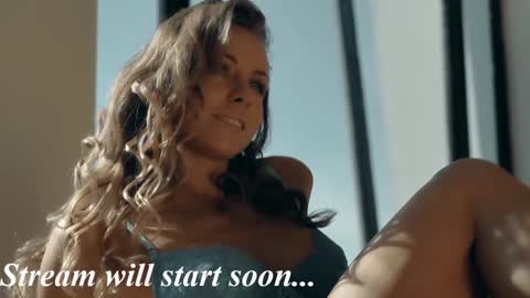 Snapshot of eva_fashionista chatting on 10-24-25, 07:10 Eva online show from 10-24-25, 07:10