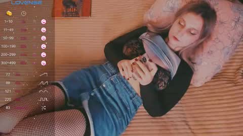 Eva online show from 10-03-25, 10:45