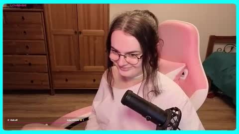 Gamer Katt online show from 10-10-25, 09:14