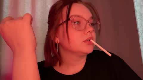 eva_kittenn online show from 11-23-25, 10:59