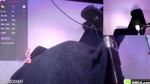 Snapshot of eva_lockhart chatting on 12-10-24, 06:06 Eva online show from 12-10-24, 06:06