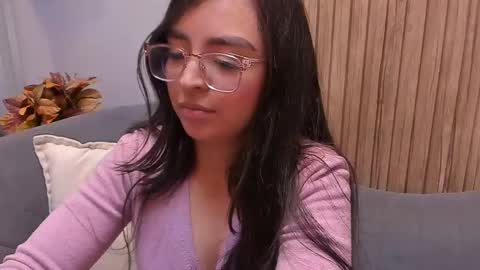 Angelinne online show from 12-22-24, 06:39
