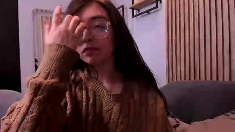 Angelinne online show from 09-10-25, 01:55