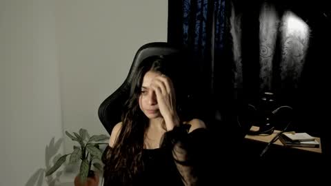 eva_monn online show from 12-27-24, 10:16