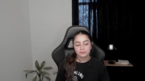 eva_monn online show from 01-12-25, 06:59