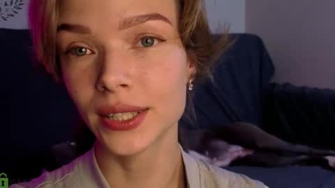 Eva online show from 10-15-25, 04:51