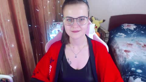 Eva online show from 12-25-24, 10:05
