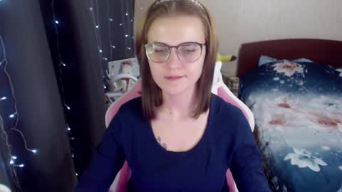 Eva online show from 01-09-25, 01:02