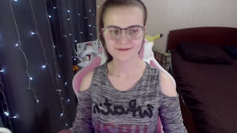Eva online show from 01-14-25, 01:17