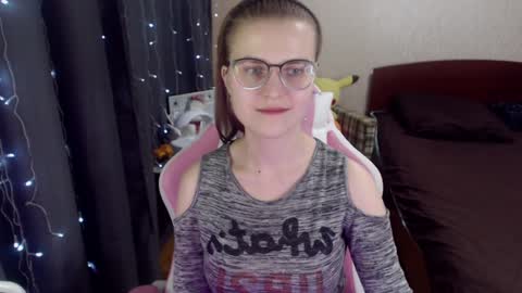 Eva online show from 01-14-25, 04:18