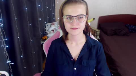 Eva online show from 01-18-25, 10:06