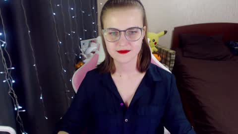 Eva online show from 01-19-25, 10:17