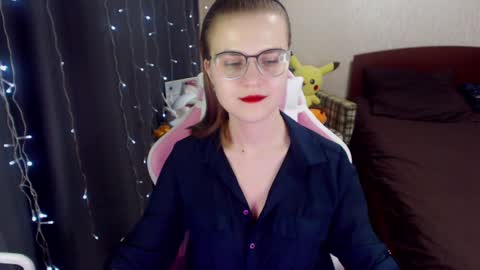 Eva online show from 01-19-25, 01:55